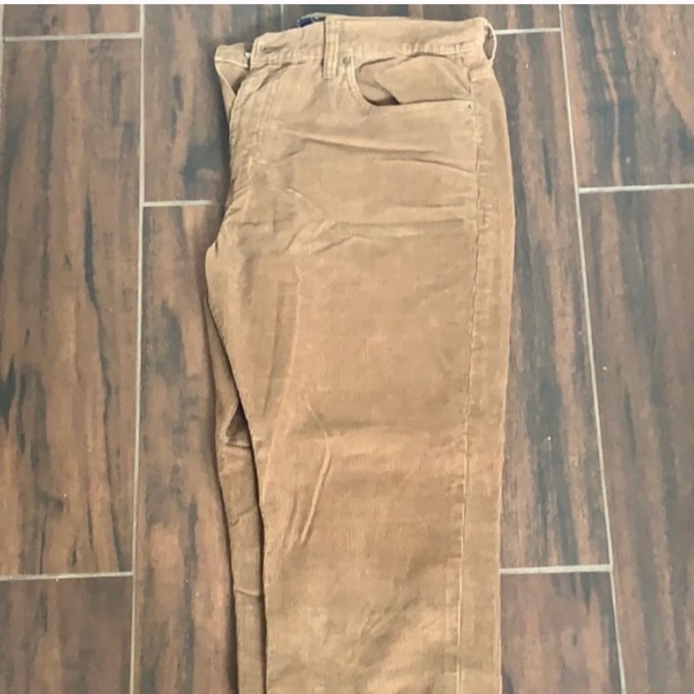Jcrew Sutton fit chords (34x32).